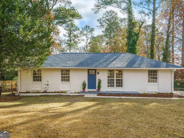 1010 Frontier Trl SW, Marietta, GA 30060