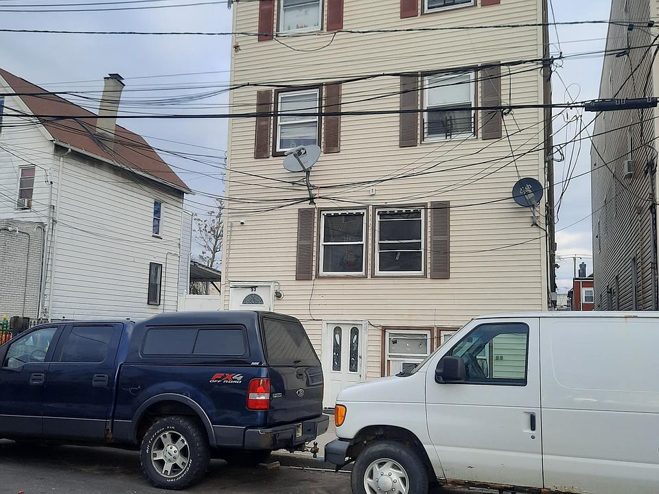 1st image of 53 Winthrop St APT 1A