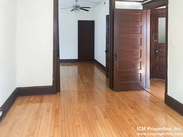3643 N Paulina St #1 — Photo 2