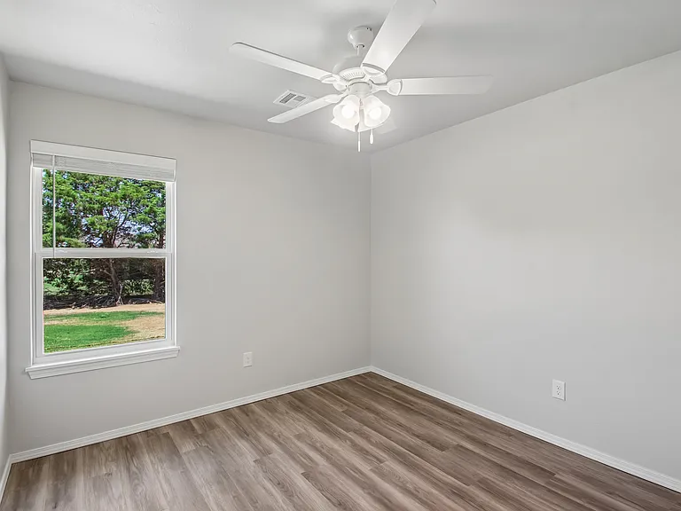 Enclave Estates — Photo 11