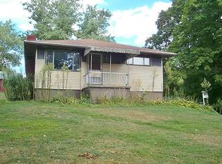 315 Moore Rd, Washington, PA 15301