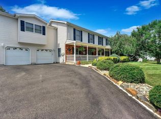 14 Hemlock Hill Rd, Jackson, NJ 08527