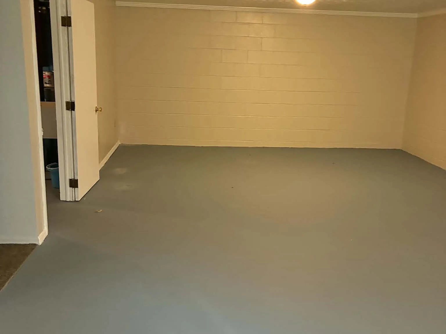 2 bed, $1,100 — Photo 4