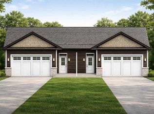 1325 Isabelle Ln, Northliberty, IA