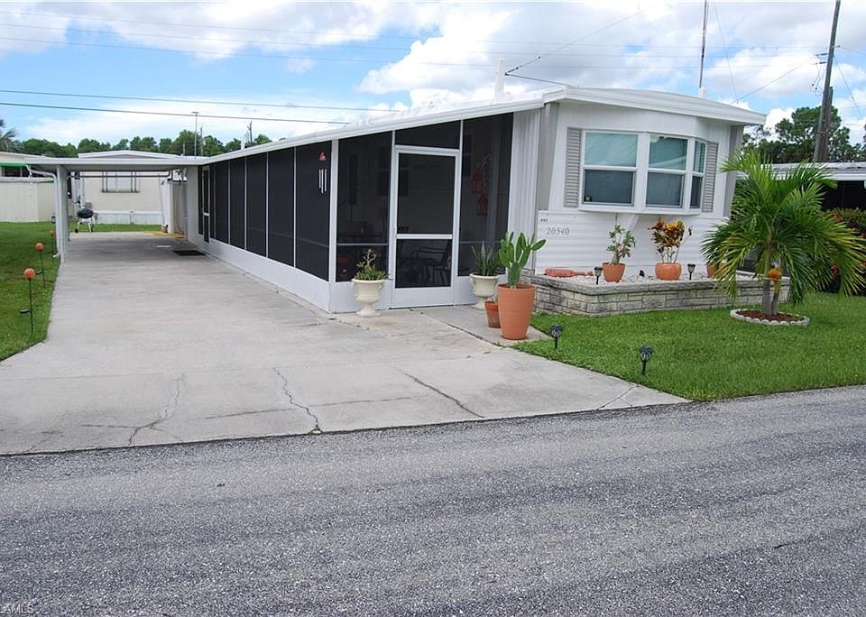 1st image of 20540 Garden Dr