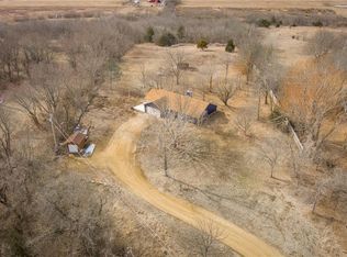 1551 E 400th Rd, Lawrence, KS 66049