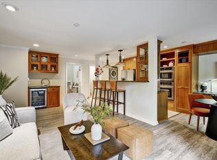 1070 Mercedes Ave APT 2, Los Altos, CA 94022