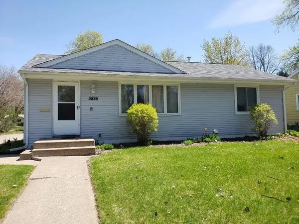 5826 Ewing Ave N, Brooklyn Center, MN 55429