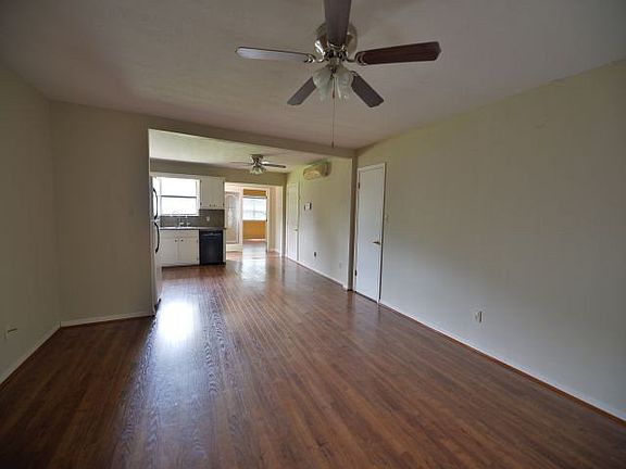 4th image of 129 Tangerine Dr