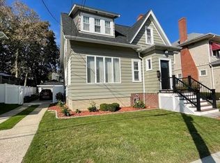 100 Madison St, Fall River, MA 02720