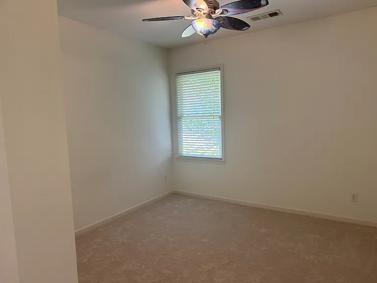 7503 Brookstone Cir — Photo 20