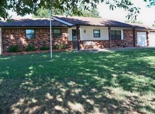 2801 Manor Rd, Yukon, OK 73099