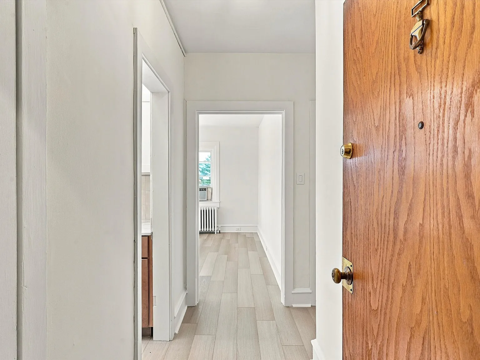 1 bed, 800 sqft, $1,850 — Photo 3