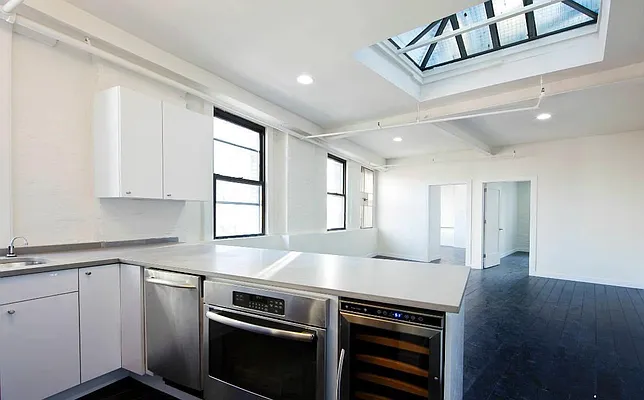 Rented by Bold New York | media 21