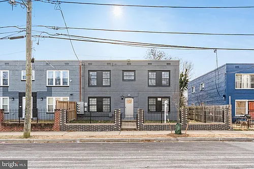 1619 Butler St SE #3 Photo 1