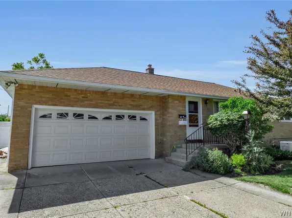 61 Alden Ave, Buffalo, NY 14216