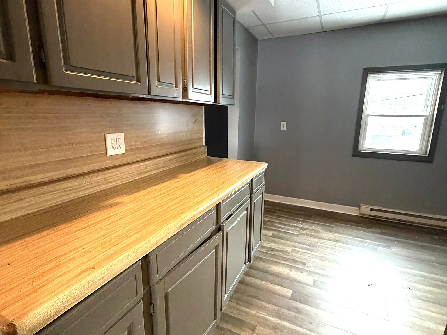 3 bed, $1,250 — Photo 3