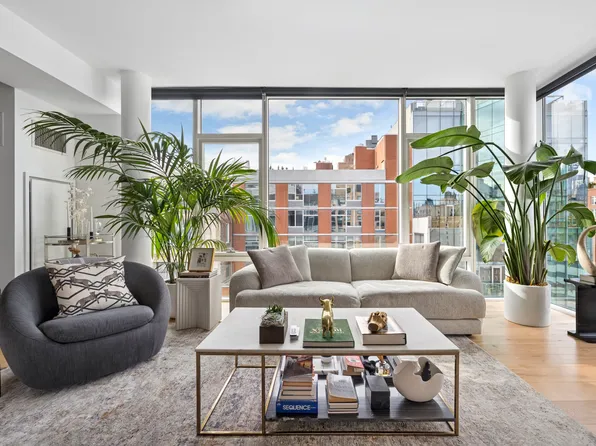 163 West 18th Street image 1 of 10