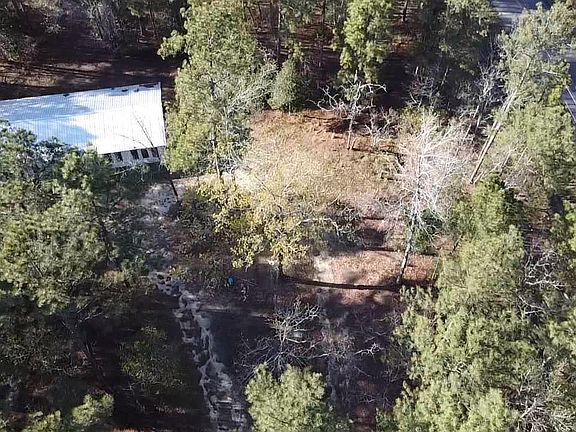 3rd image of 110 Kennerly Rd