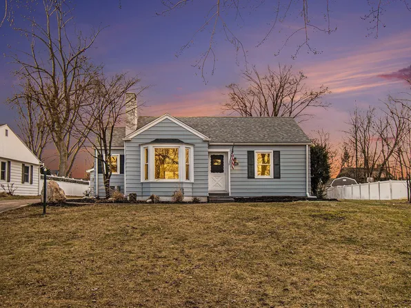 1431 Lawndale Rd, Elkhart, IN 46514