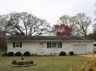 107 Rocky Rd, Yorktown, VA 23692