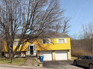 50 Dundalk Dr, Pittsburgh, PA 15235