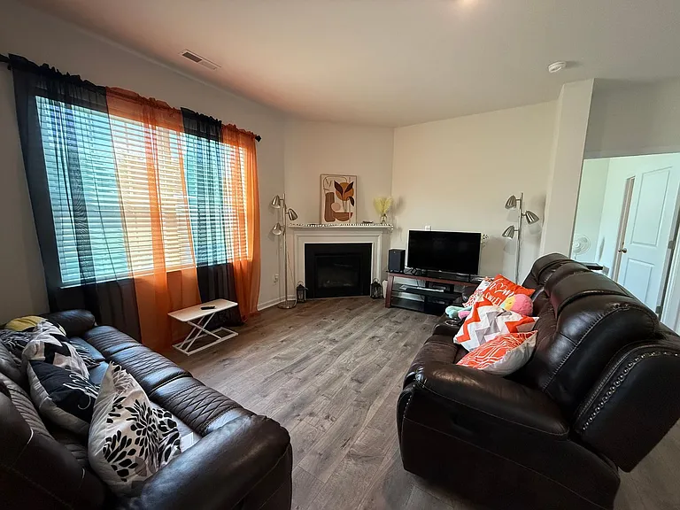 2502 Westwood Ave W — Photo 13