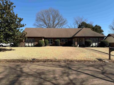 2764 Gerald Ford Dr E, Cordova, TN, 38016