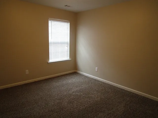 406 Howell Xing — Photo 20