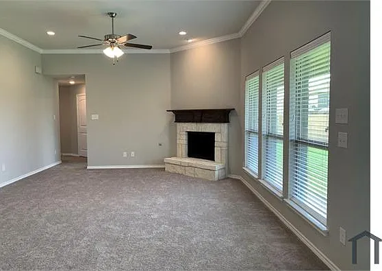 1925 Green Terrace Dr — Photo 11