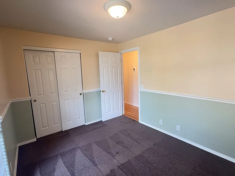 1652 Inverness Dr — Photo 15