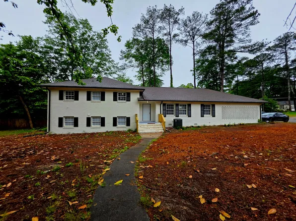 1179 Sue Lane Ct, Decatur, GA 30035