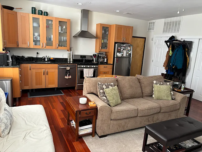 3426 Conrad St #A8 — Photo 4