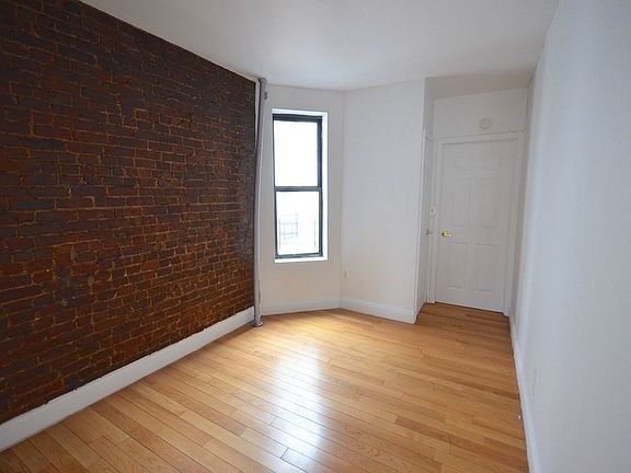 3rd image of 157 E 118th St APT 10