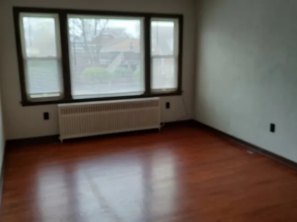 537 Sewickley St APT 1, Greensburg, PA 15601