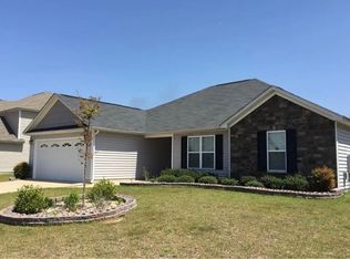 163 Ivystone Dr, Raeford, NC 28376