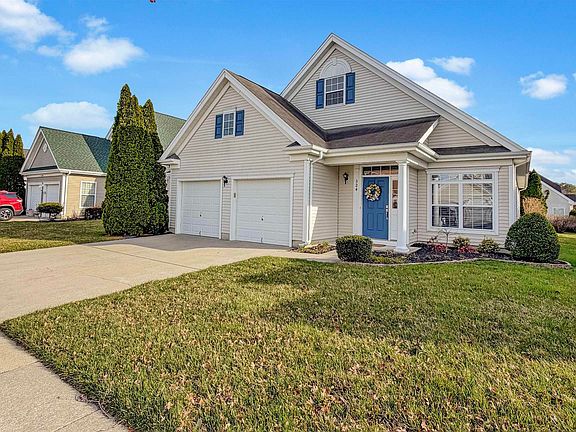 2nd image of 324 Reynolds Rd