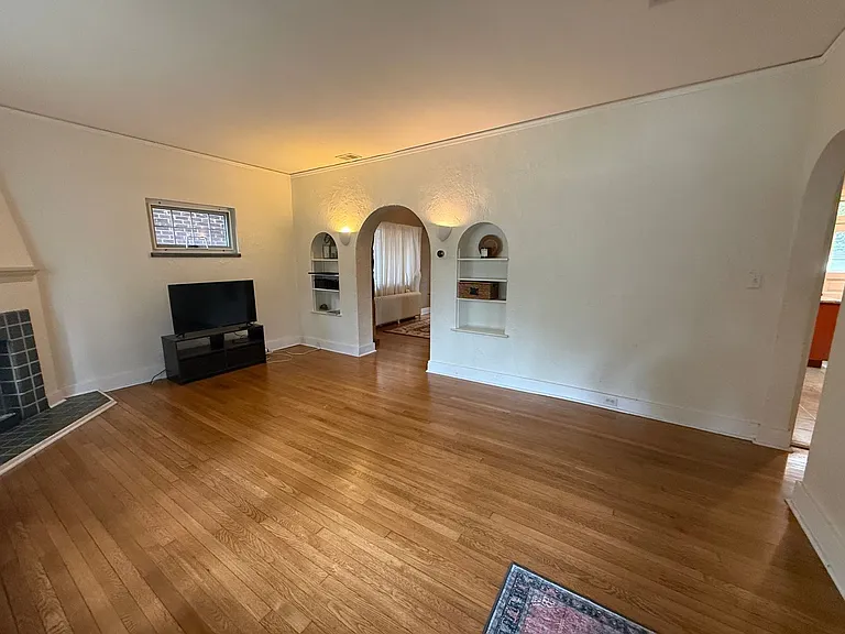 5412 Normlee Pl — Photo 2
