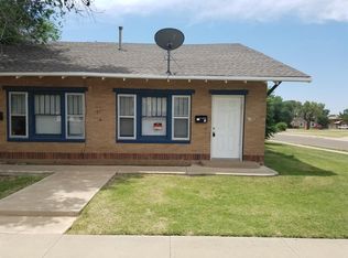 1711 14th St APT B, Lubbock, TX 79401