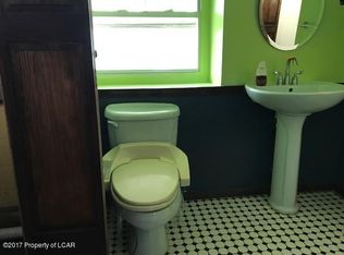 83 Bridge St, Stroudsburg, PA 18360