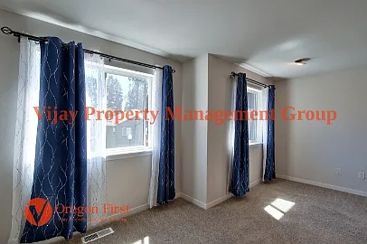 6810 NE 16th Ave — Photo 30