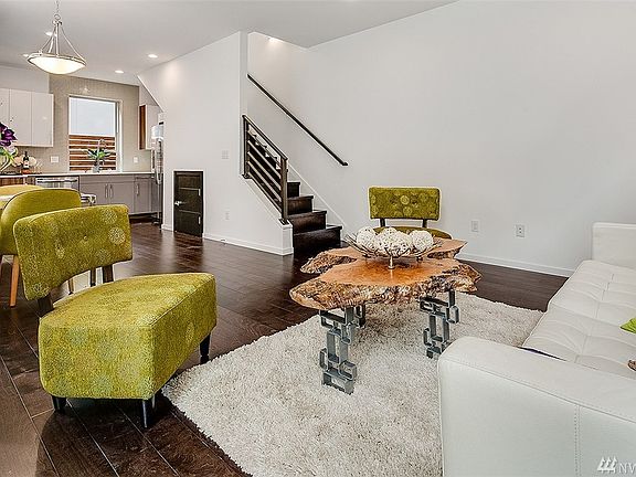 5th image of 6315 42nd Ave SW Unit A