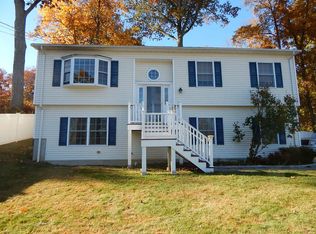 6 Willow Rd, New Milford, CT 06776