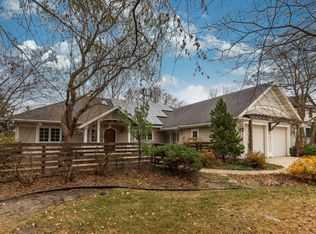 290 Wimbledon Hills Dr SW, Rochester, MN 55902