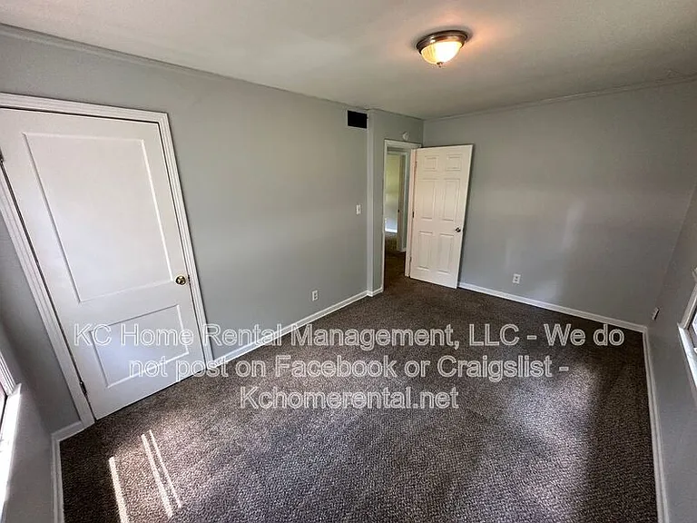 5160 Halsey St — Photo 13