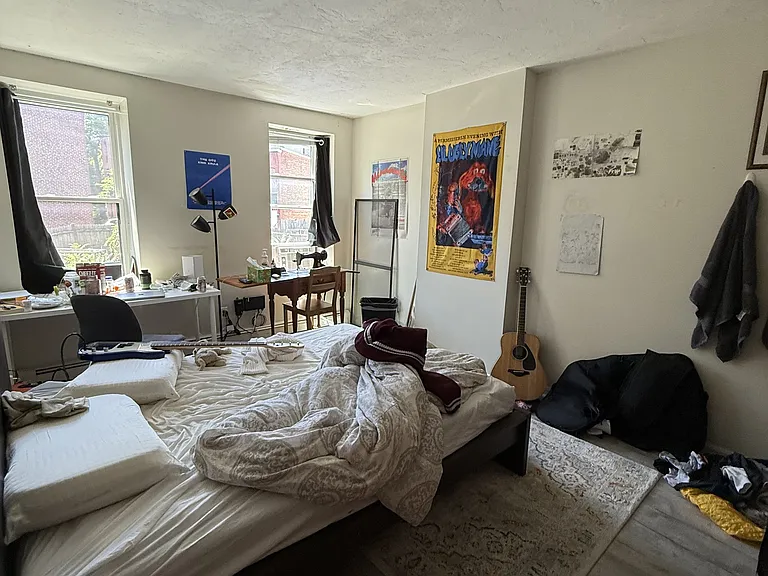 92 Hammond St #2 — Photo 5