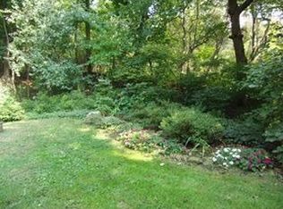 4321 S 5th St, Emmaus, PA 18049