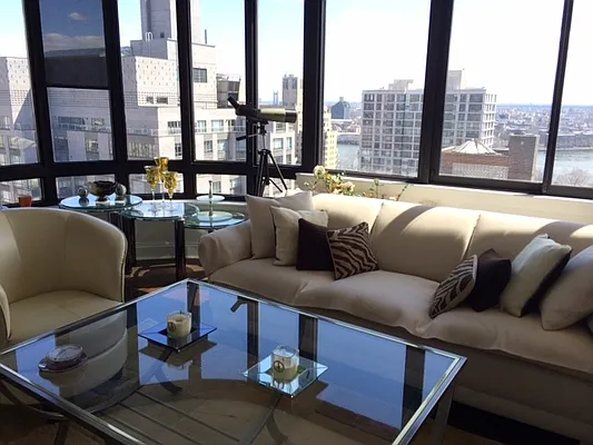 Rented by Nest Seekers International | media 18