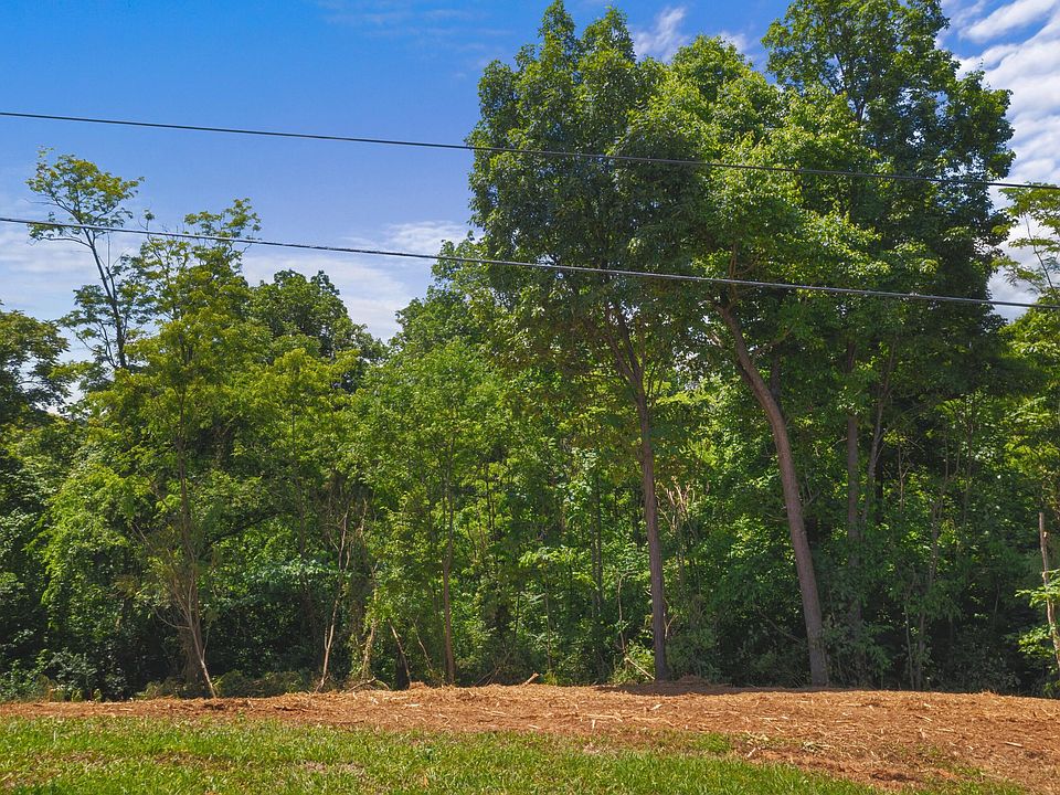 1st image of 3486 Heathcliff Rd