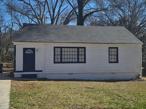 2190 Jernigan Dr SE Photo 1